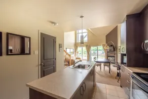 Chateau Bromont 2 bedroom condo corner unit - Image 5