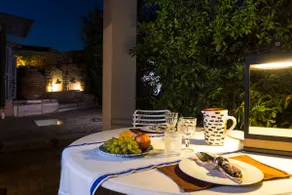 Plaka Garden with Secret Gem - Image 3