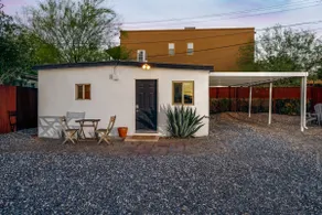 Casita | 1 BR 1 BA | Near U of A | Fully Fenced - Image 2