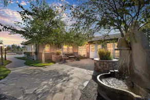 Temecula Wine Country Home on 5 Acre Vineyard - Image 2