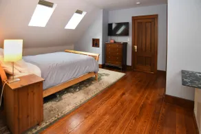 Skylit Suite in Musical home - Image 2