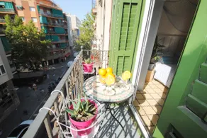 Central Apt. 10 mins to Sagrada Familia and SEA - Image 3