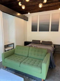 Bright Minimalist Studio Walkable to Piedmont Ave - Image 4