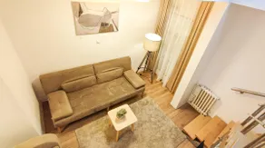 Central modern loft | 2BR | Private parking - Image 4