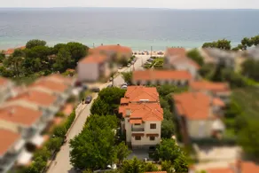 Seasidelongo Houses 1 min from the beach of Nikiti - Image 2