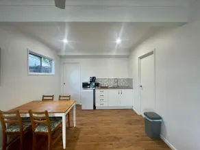 Spacious 1BR Unit – 7 Min Walk to Rainbow Beach - Image 2