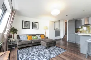 The Penthouses, 8 Albion Mews - Image 2
