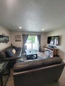 Lakeside Beach like Condo - Image 4