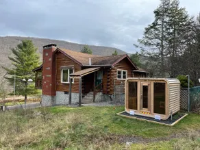 Catskills Log Home With Fireplace & Outdoor Sauna - Image 2