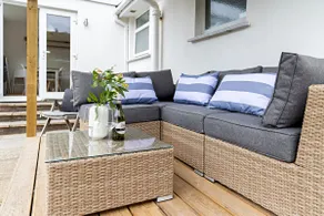 Detached airy bungalow in Croyde near sandy beach. - Image 3