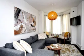 Executive Home Heart of Toronto Restyled w/Parking - Image 3