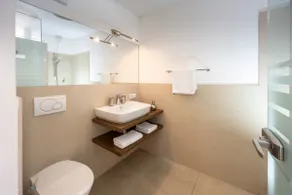 Studio with sauna and unique panoramic view - Image 5