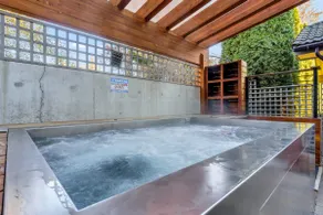 South Sandpoint Estate: Pool, Covered Spa, Theater & Walk to Downtown - Image 3