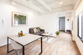 Modern 1BR + Gym | Walk to Reforma & Senate - Image 2