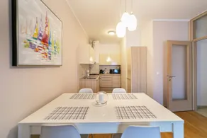 Trendy apartment 5 min to city centre!` - Image 3