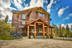 Ground Floor Ski-In / Hot Tub - Image 2