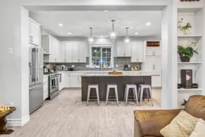 Historic Laurelhurst area house w/ Chefs Kitchen - Image 2