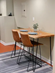 Cozy One Bedroom Suite in Ballard - Image 4