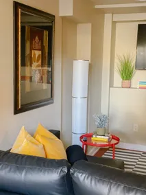 Cozy One Bedroom Suite in Ballard - Image 3