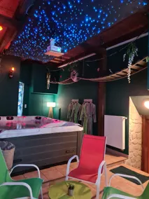 Private Villa Maélio for 2–8 people, Jacuzzi, Sauna - Image 3