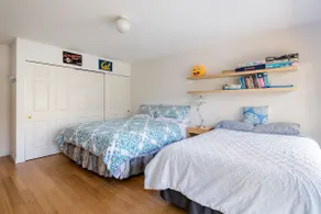Entire unit w/ kitchen & parking - Image 3