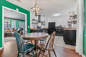 Boho Burb - Now with Theater Room & Rec Room - Image 4