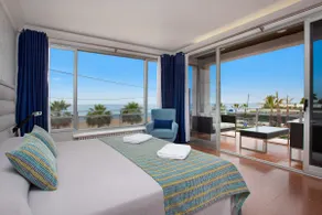 Beachfront Village 3 Bedroom - House 3 (8Pax) - Image 4