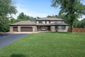 Large 6-Bedroom Retreat Perfect w/ Heated Pool - Image 5
