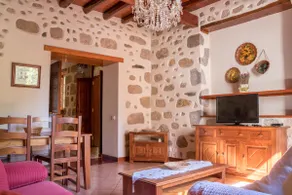 Cozy apartment in the historic center of Teror. - Image 2