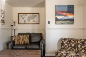 Immaculate, Cozy Home in the Heart of Downtown - Image 5
