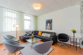 Large legal apartment for 10 people in Mitte - Image 4