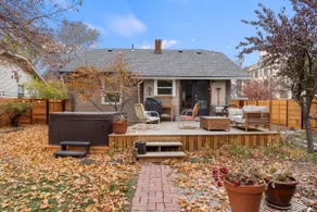 Classic Cottage in the Heart of Downtown Historic Baker City - Image 2