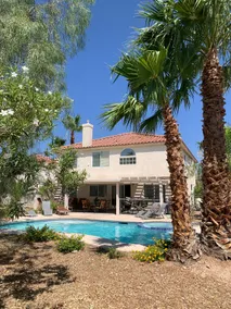 Las Vegas Luxury house with the pool - Image 3