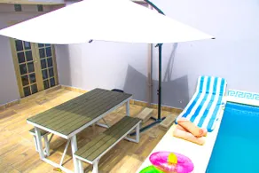 Air-conditioned house with private pool and barbecue - Image 4