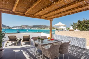 Michalakis Seaside Suites - Image 5