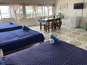 Spacious apartment facing the Aquarium and Yacht Club - Image 2