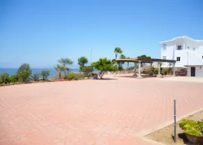 Ofelia's Beach House - Image 5
