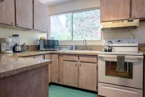 Hiking Trail House - Image 5