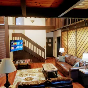 Tahoe Townhouse: Hot tub, quiet, private, Slps 8 - Image 5