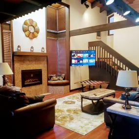 Tahoe Townhouse: Hot tub, quiet, private, Slps 8 - Image 4