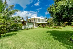 Big Island Bliss: 5-Bedroom Home Near 'Akaka Falls - Image 5