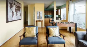 Grand Downtown stay: cruises, concerts, games, SLU - Image 2