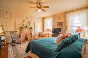 Charming Victorian Home at Pisano Winery - Image 3