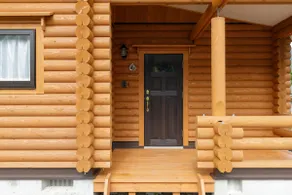 Private Natural Hot Spring Log House Retreat - Image 4
