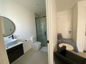 Cozy private room - Image 3