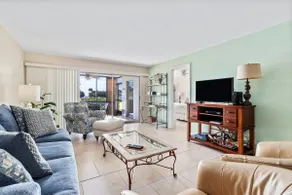 Siesta Key Beach Escape - Image 3
