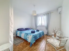 T3 70 m² + terrace near beaches/Pyrenees/Spain - Image 3