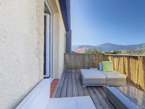 T3 70 m² + terrace near beaches/Pyrenees/Spain - Image 2