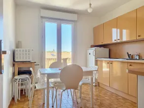T3 70 m² + terrace near beaches/Pyrenees/Spain - Image 5