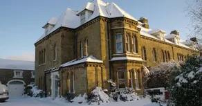 A homely Victorian house. 2+ nights. Whole House. - Image 2